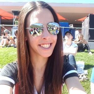 Meet your Posher, Victoria